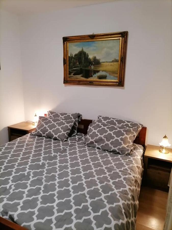 Apartmani Marina โปเรช ภายนอก รูปภาพ